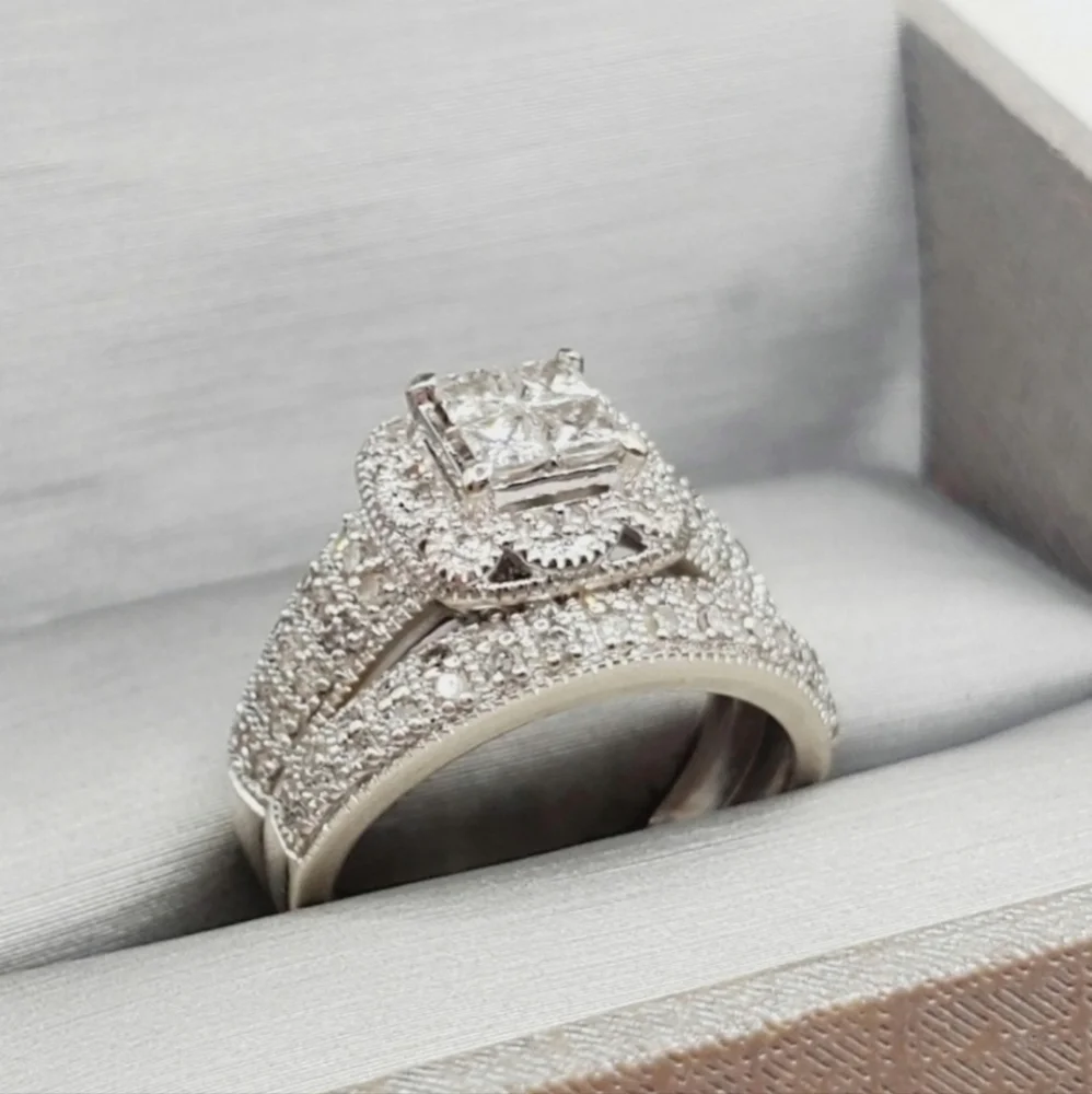 14k White Gold Diamond Engagement Ring & Wedding Band Bridal Set